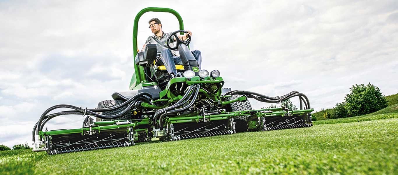 8900A, Fairway-Mäher, Feld, Golfplatz, Golf- und Sportplatzpflege