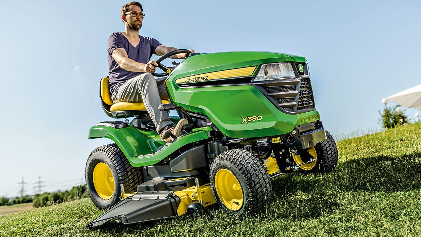 John Deere Rasenmahertraktor