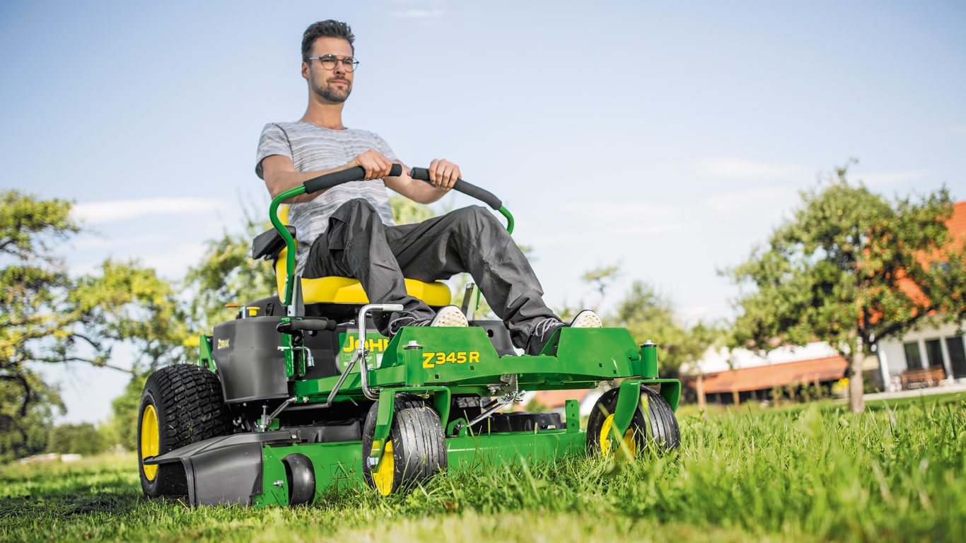 Z345R Tondeuses a braquage nul ZTrak John Deere CH